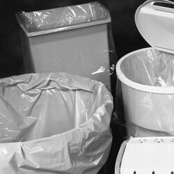 Heavy Duty Trash Bags – Universal Plastic & Metal Manufacturing